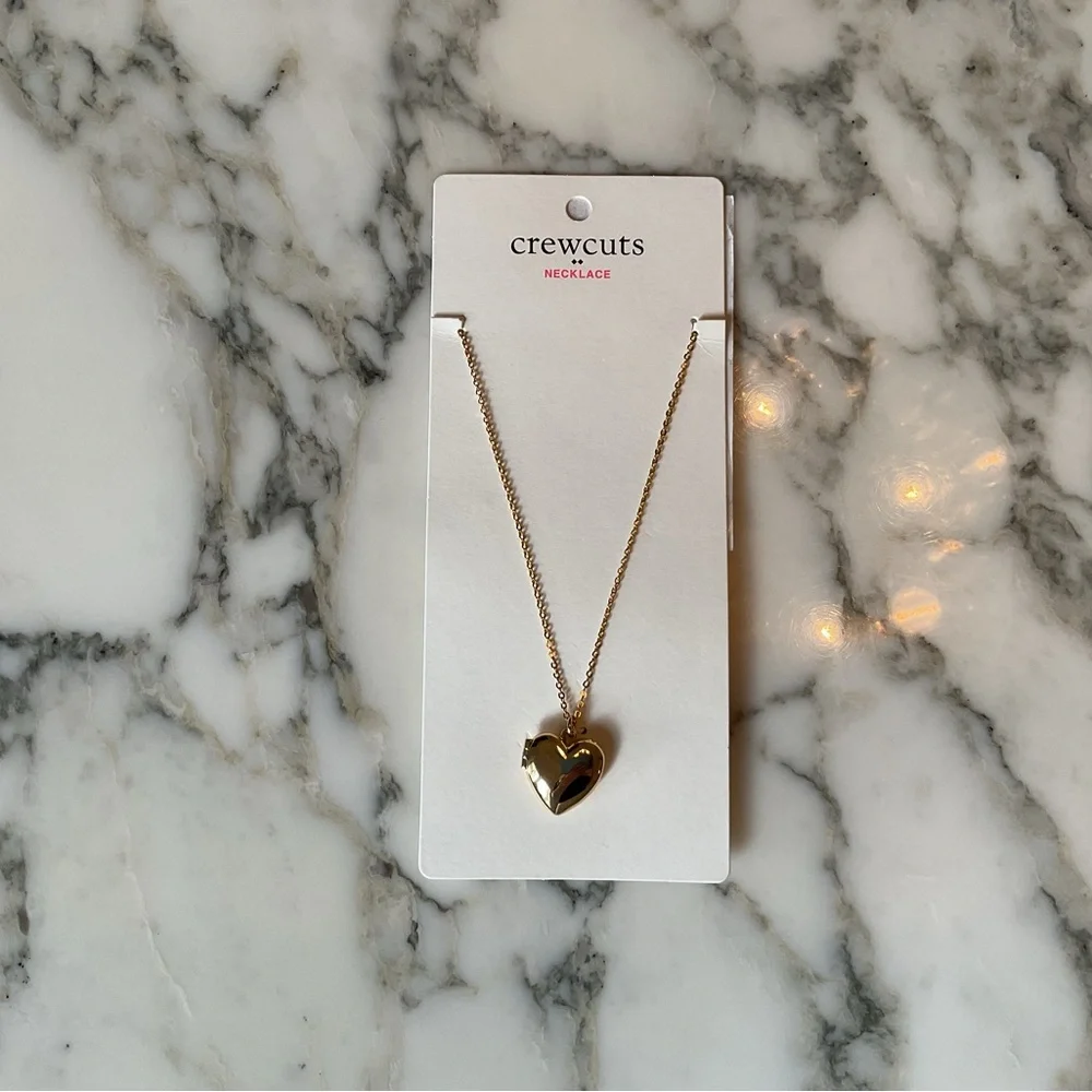 NWT J.Crew Crewcuts Girls' Gold Plated heart locket necklace does not open